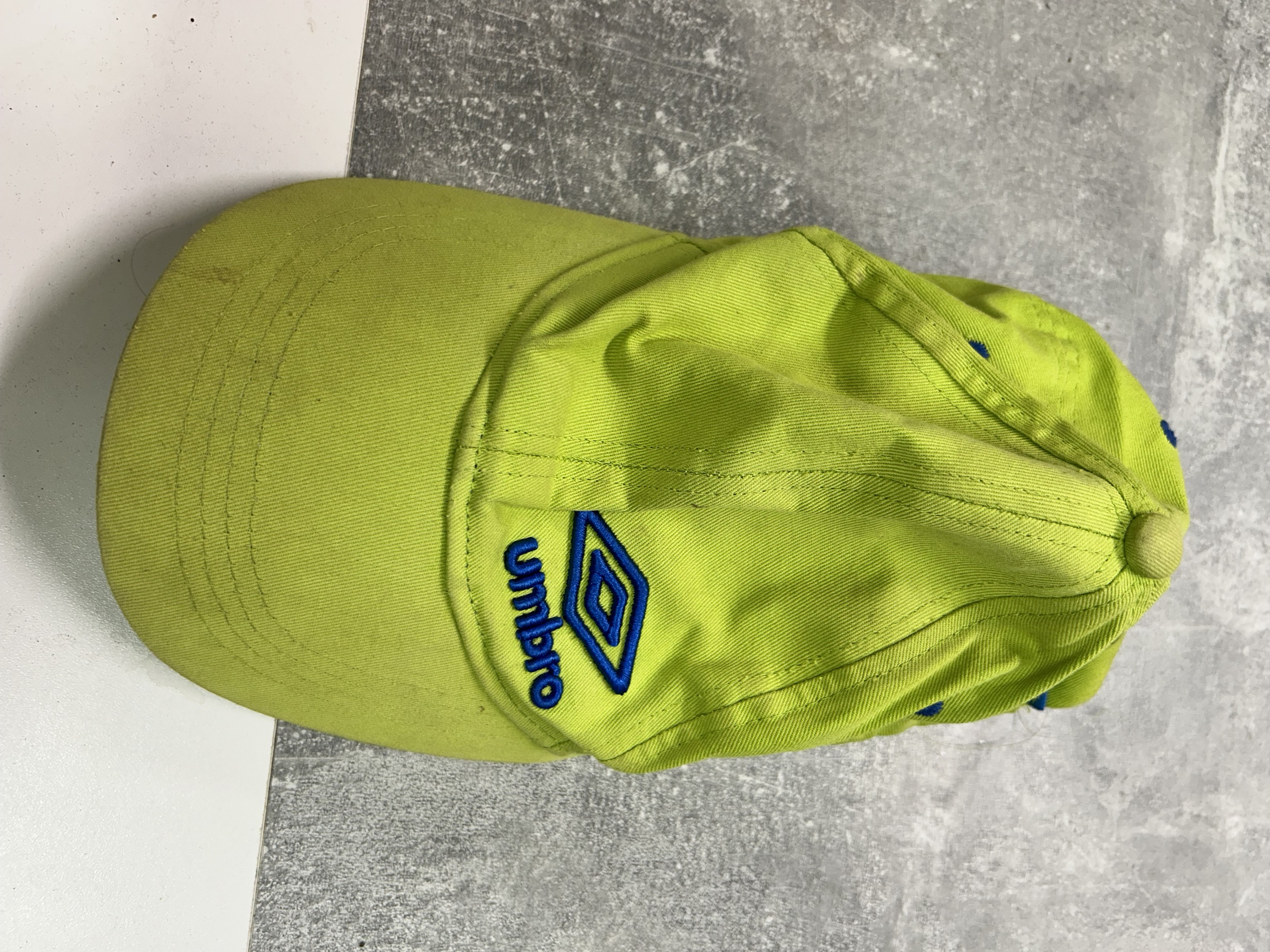 Zelená kšiltovka UMBRO